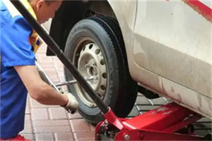 北票附近拖车24小时服务热线电话